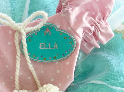 Name Tag ( Place color custom preference in the notes)