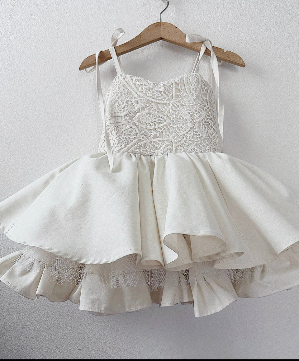 PREORDER Cream lace ultimate poof dress ( Petticoat layer INCLUDED)