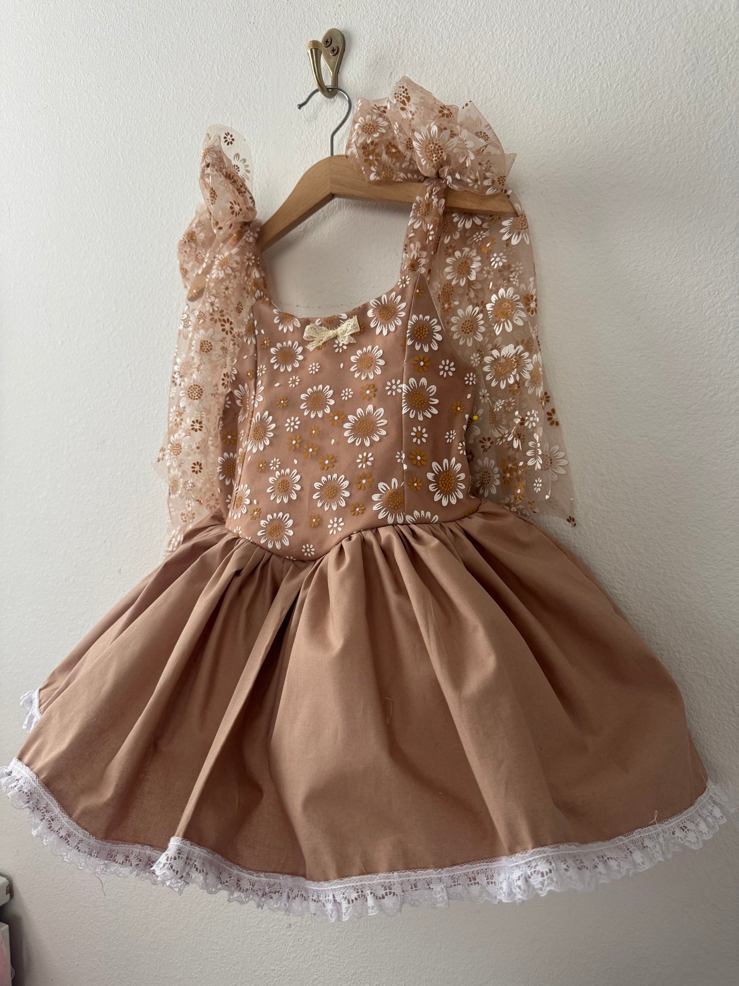 PREORDER Taupe Daisy V-Shape with petticoat layer